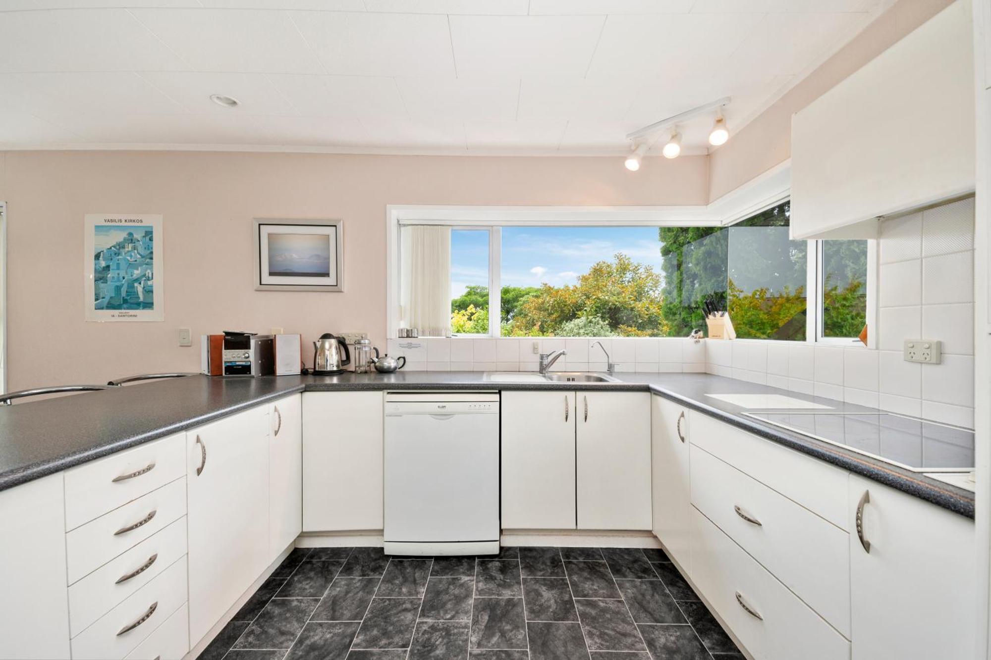 The White House - Taupo Holiday Home Exterior foto